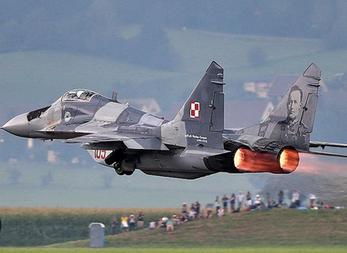 Польща піднімала винищувачі через російську атаку на Україну